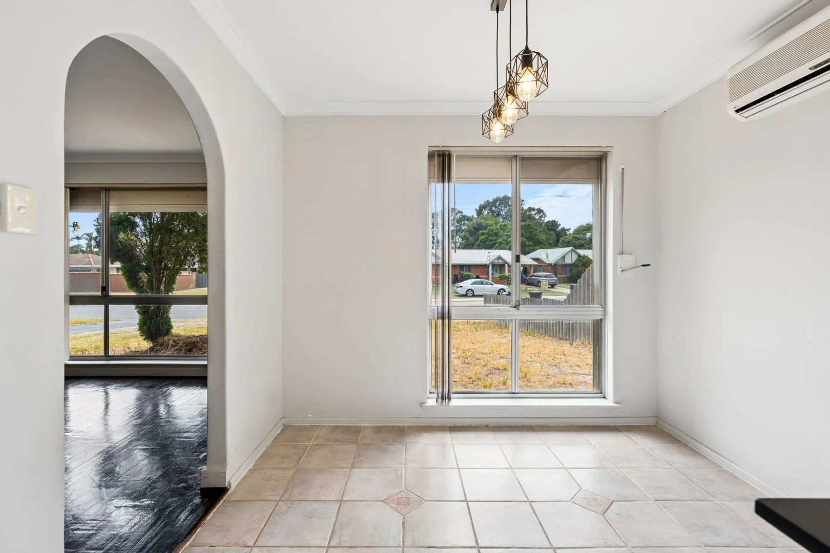 Additional image 7 of 28 Wooramel Crescent, Gosnells WA 6110