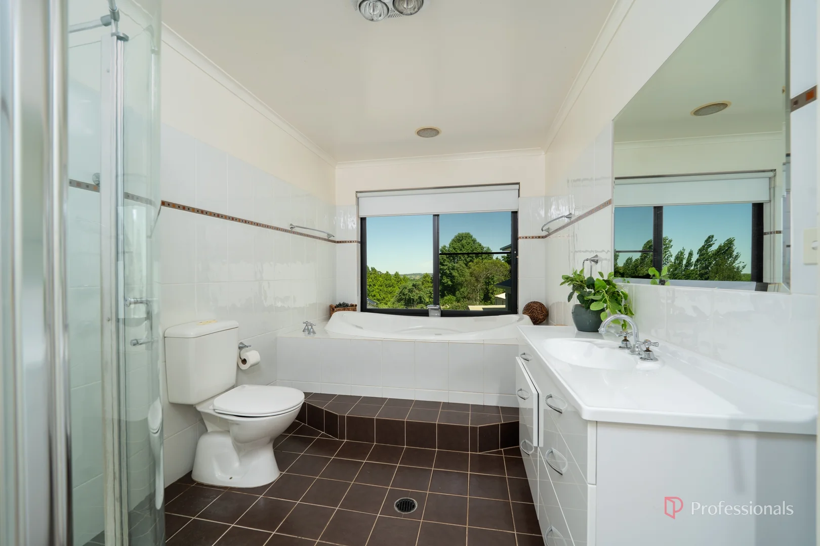 Additional image 4 of 3 Ollera Street, Guyra NSW 2365