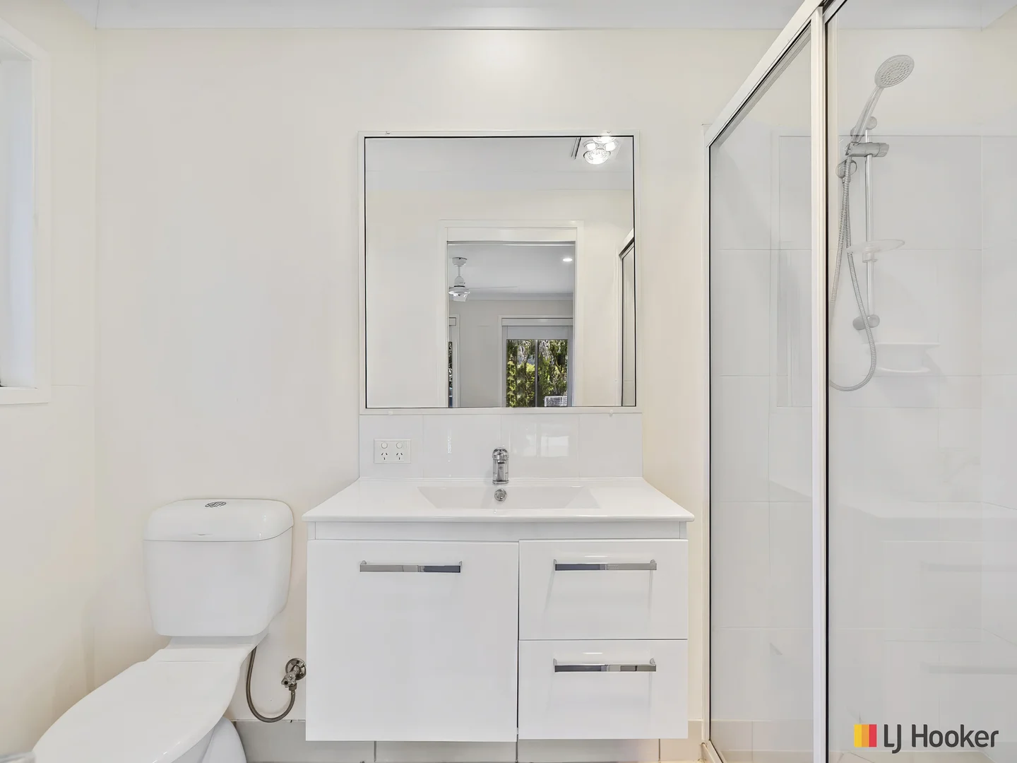 Additional image 8 of 4 Stark Place, Gracemere QLD 4702