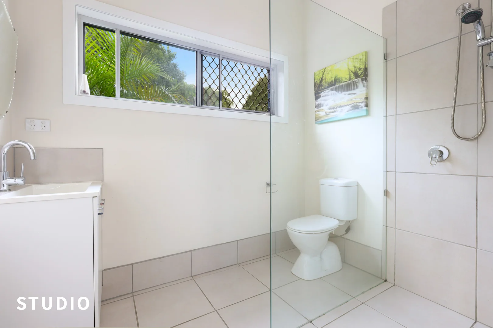 Additional image 20 of 3 Pine Tree Place, Piggabeen NSW 2486