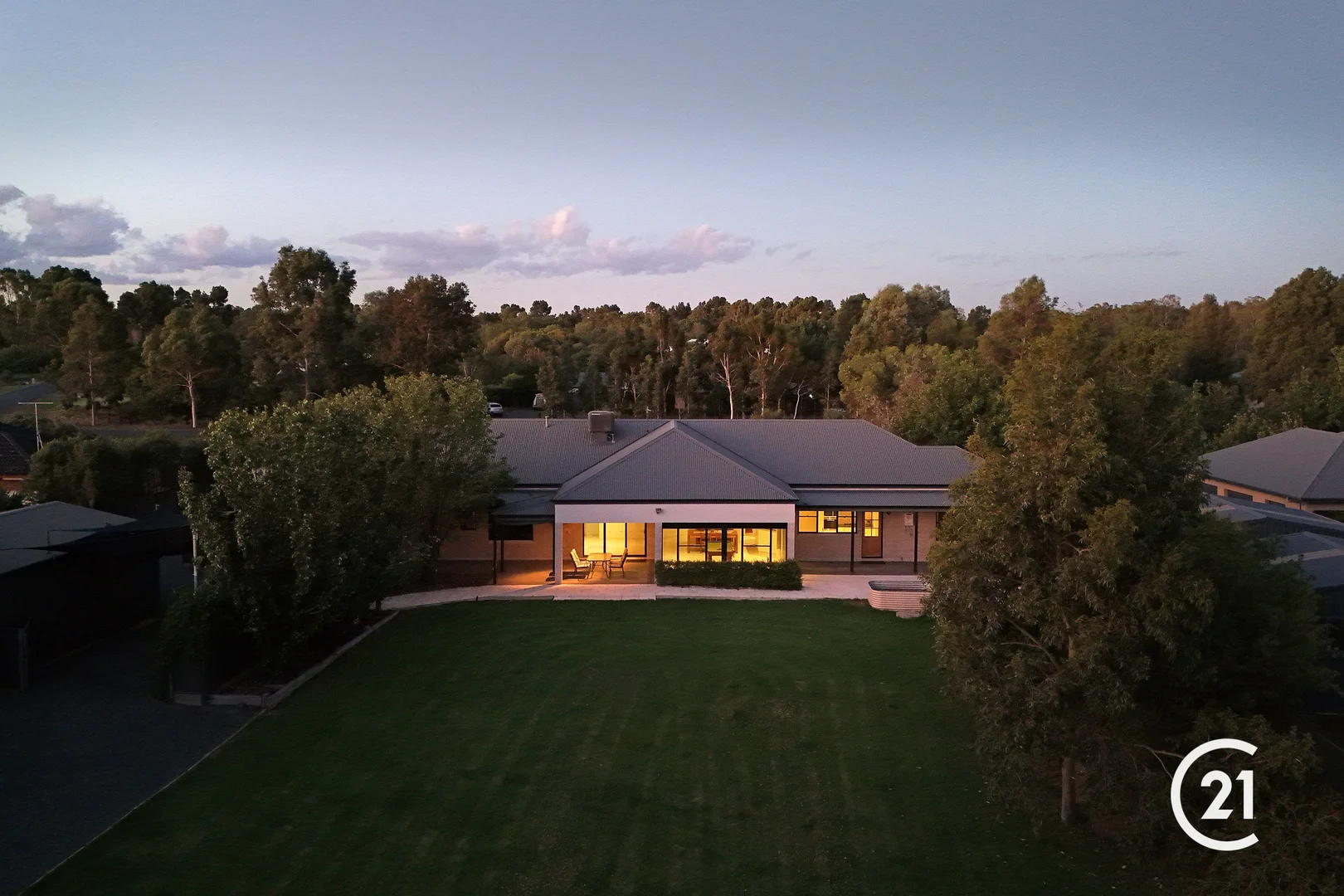 Additional image 2 of 47 Chelsworth Drive, Echuca VIC 3564