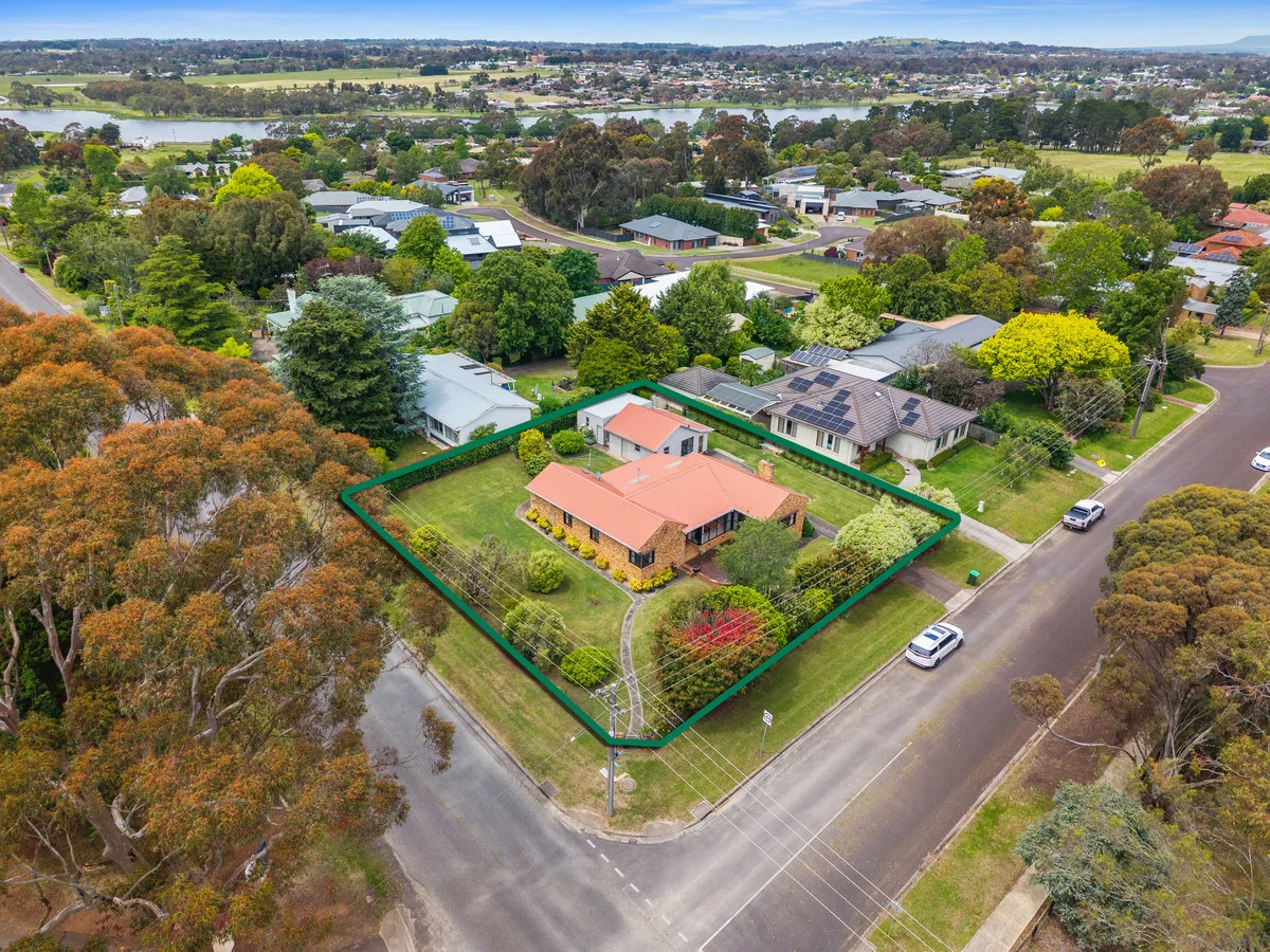 30 McArthur Street, Hamilton VIC 3300