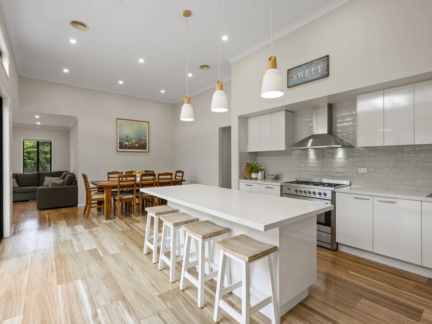 Additional image 4 of 192 Malcolm Street, Mansfield VIC 3722