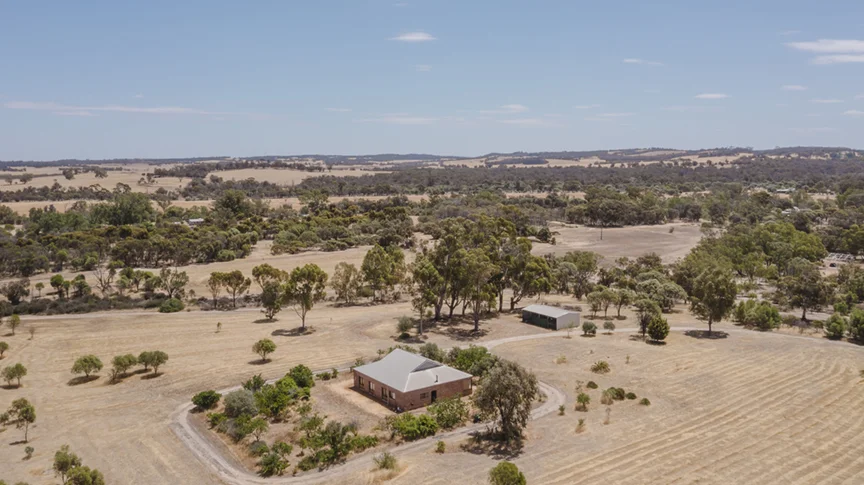 Additional image 5 of 2 York Road, Popanyinning WA 6309