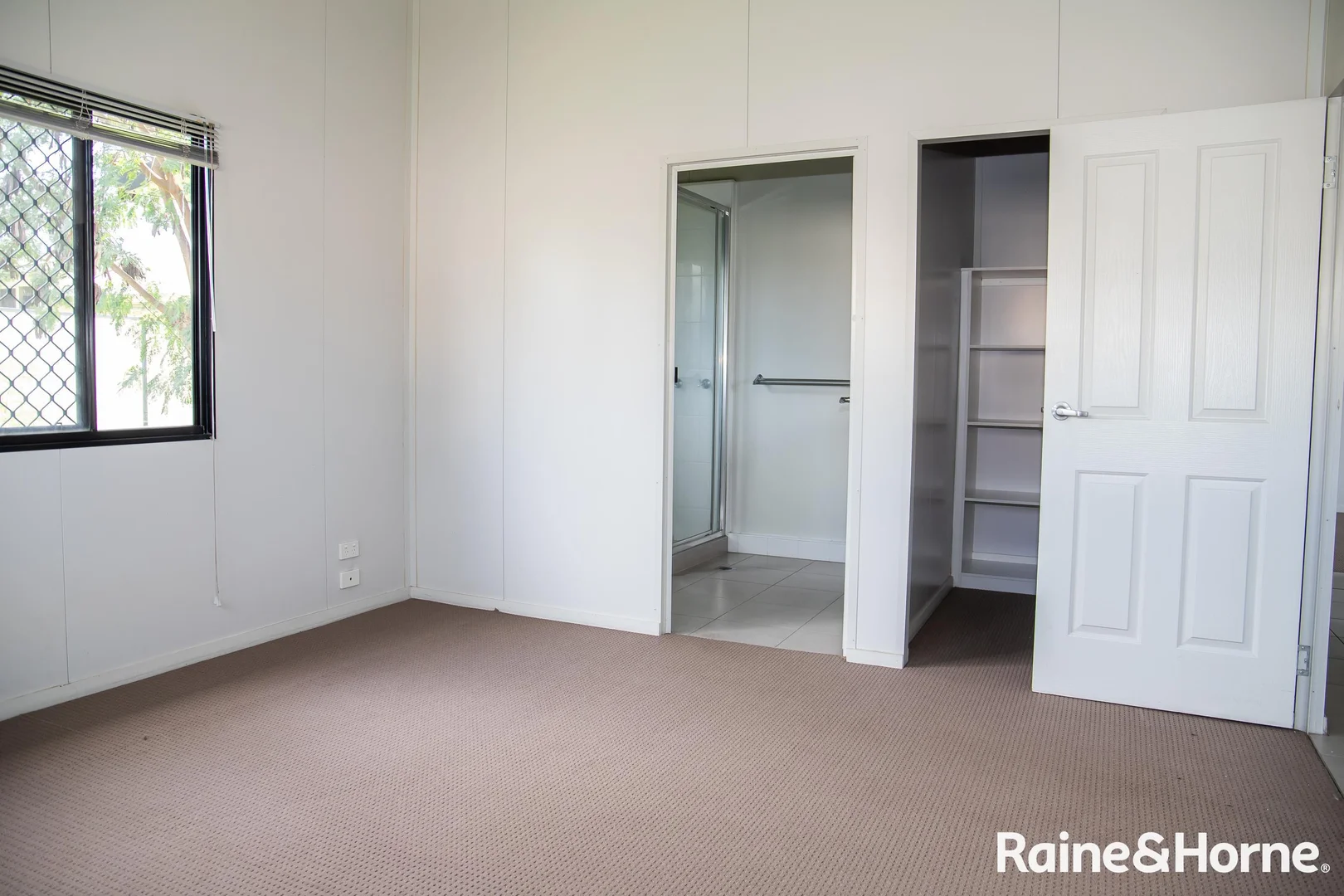 Additional image 8 of 11 Hannay Street, Moranbah QLD 4744