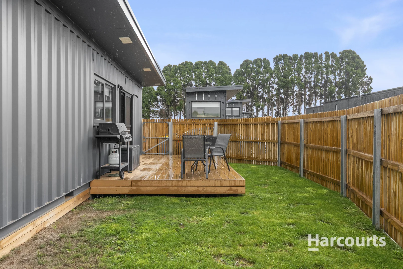 Additional image 10 of 5/96 King Street, Scottsdale TAS 7260