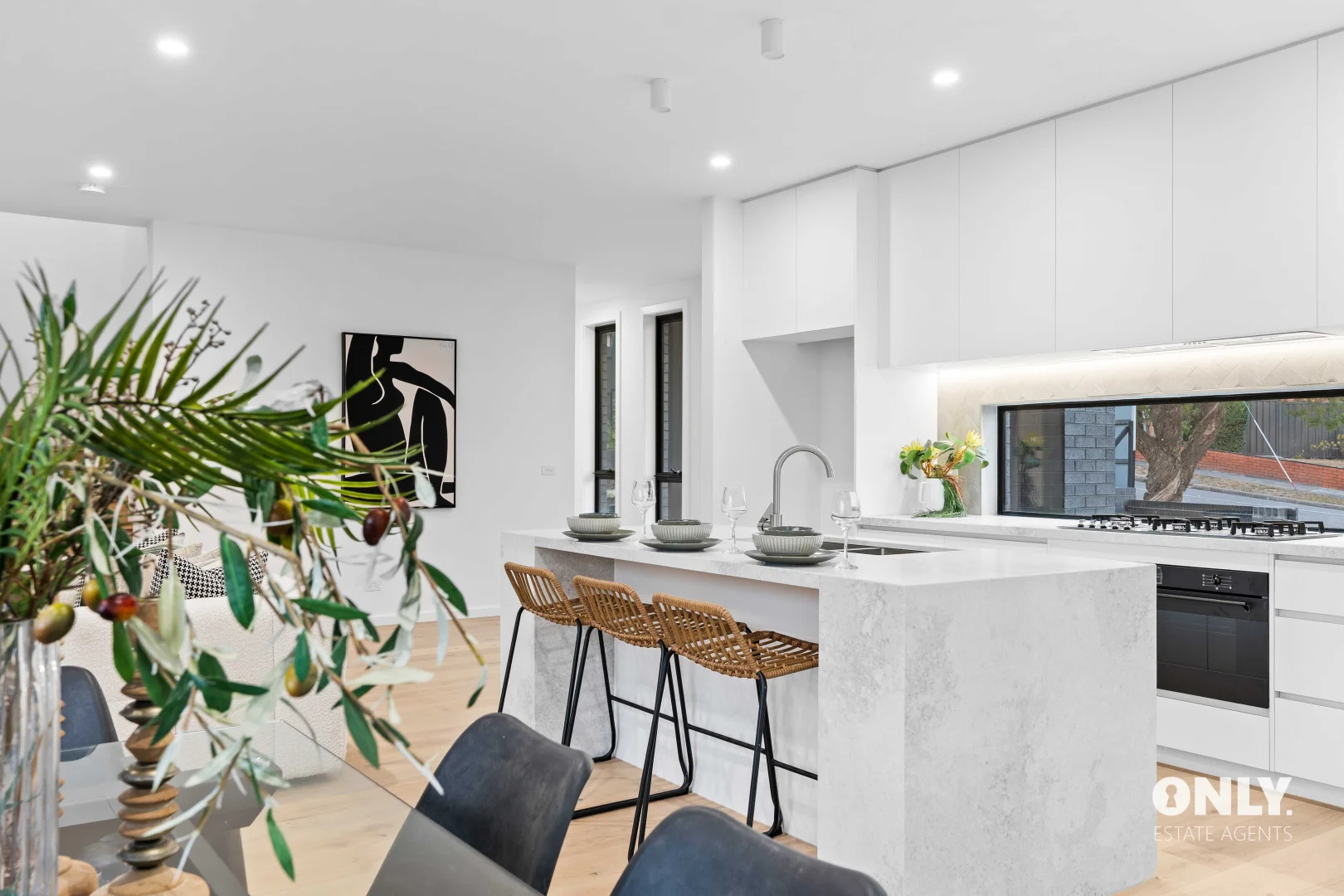 Additional image 5 of 4/13-17 Argus Crescent, Doncaster East VIC 3109