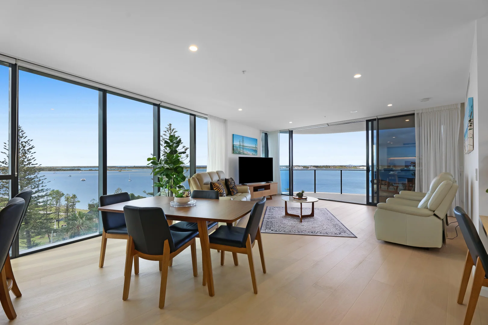 Additional image 7 of 902/180 Marine Parade, Labrador QLD 4215