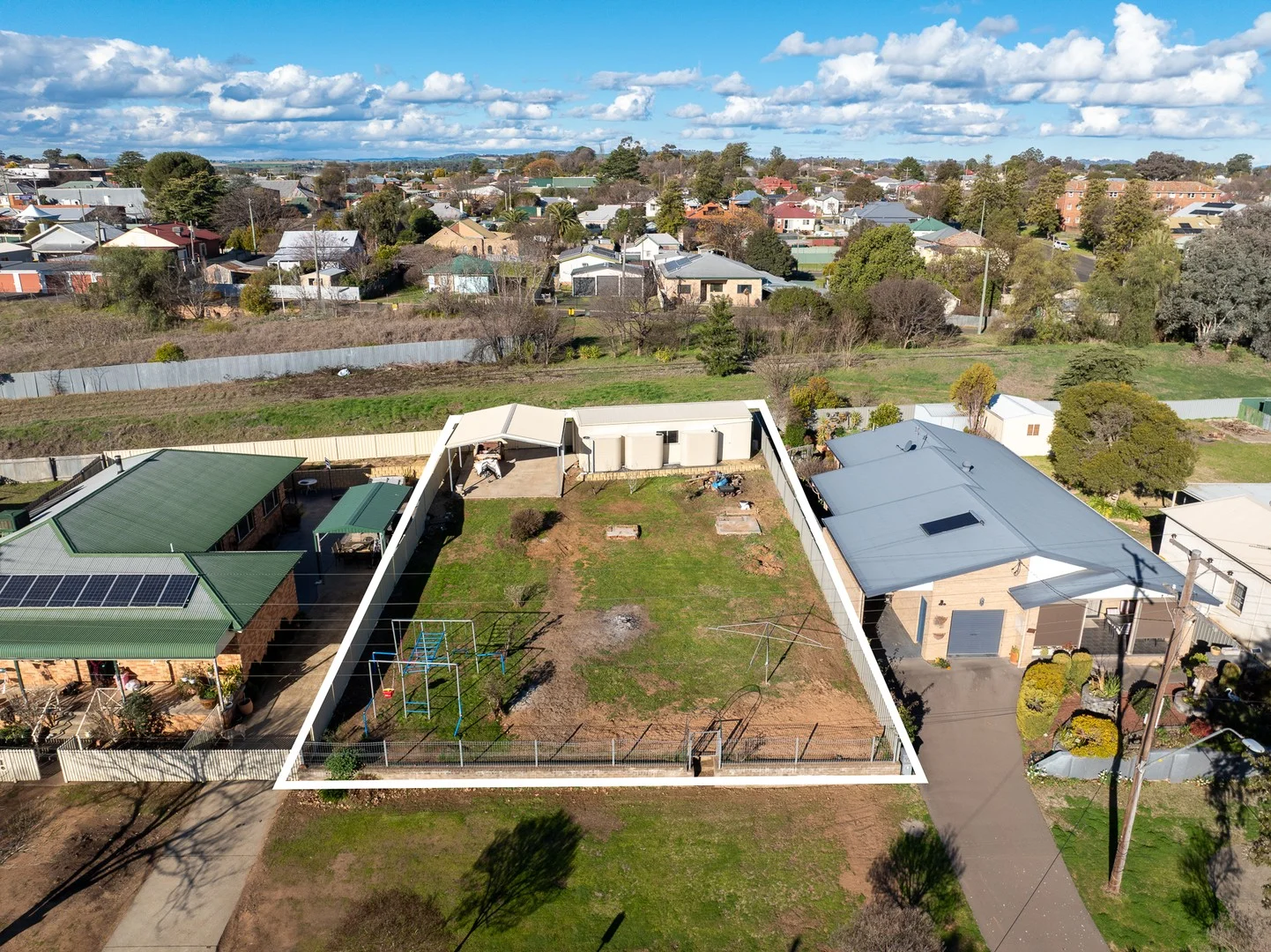 145 Taragala Street, Cowra NSW 2794