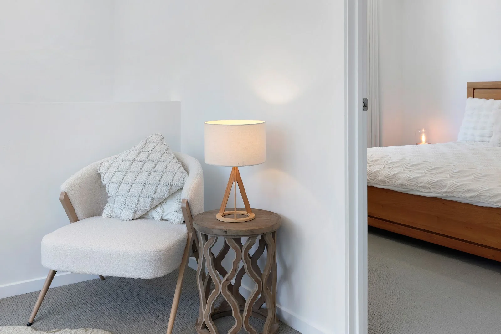 Additional image 16 of 2/19 Killowill Avenue, Paradise Point QLD 4216