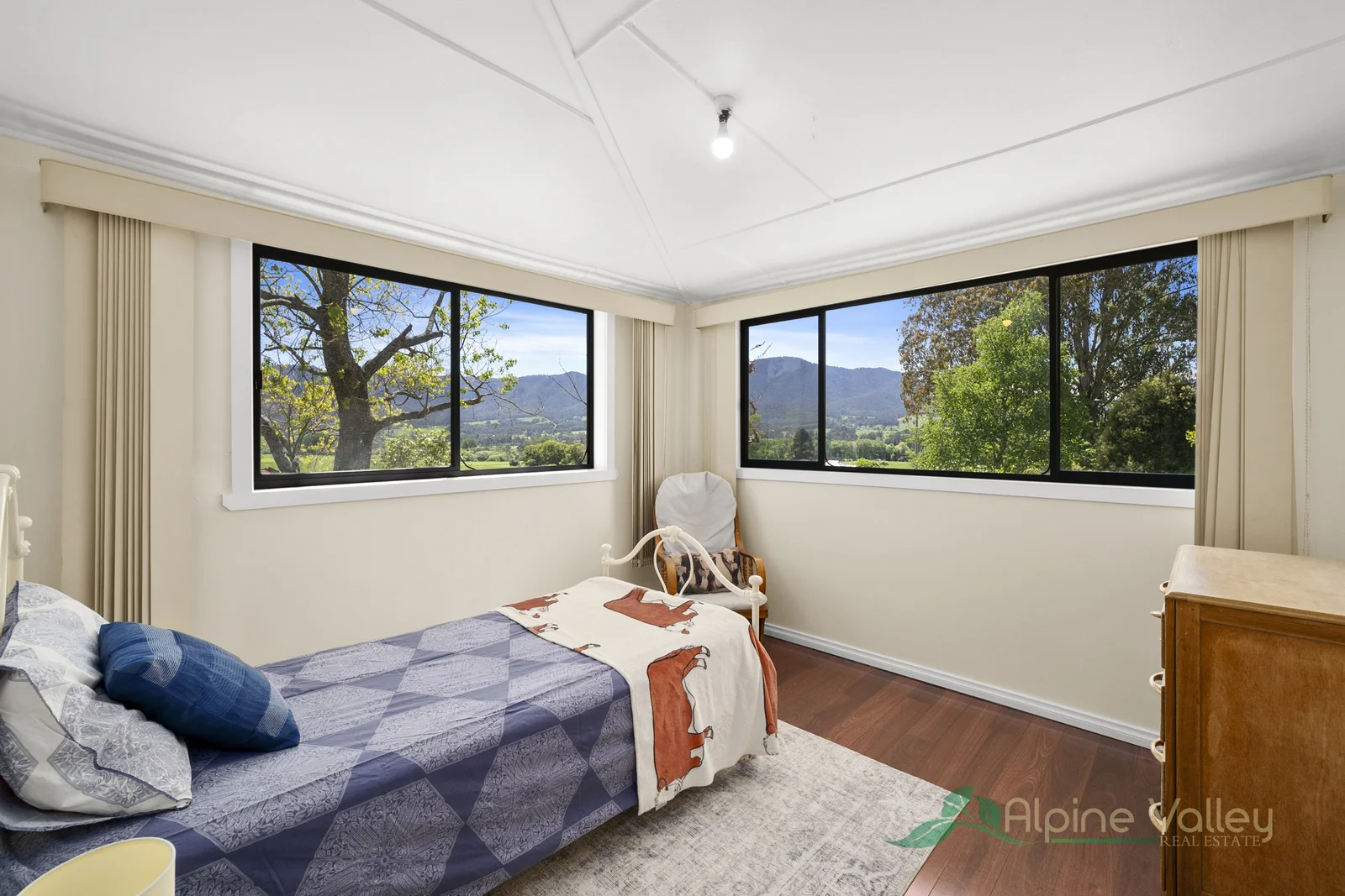Additional image 11 of 18-20 Ryders Lane, Tawonga VIC 3697