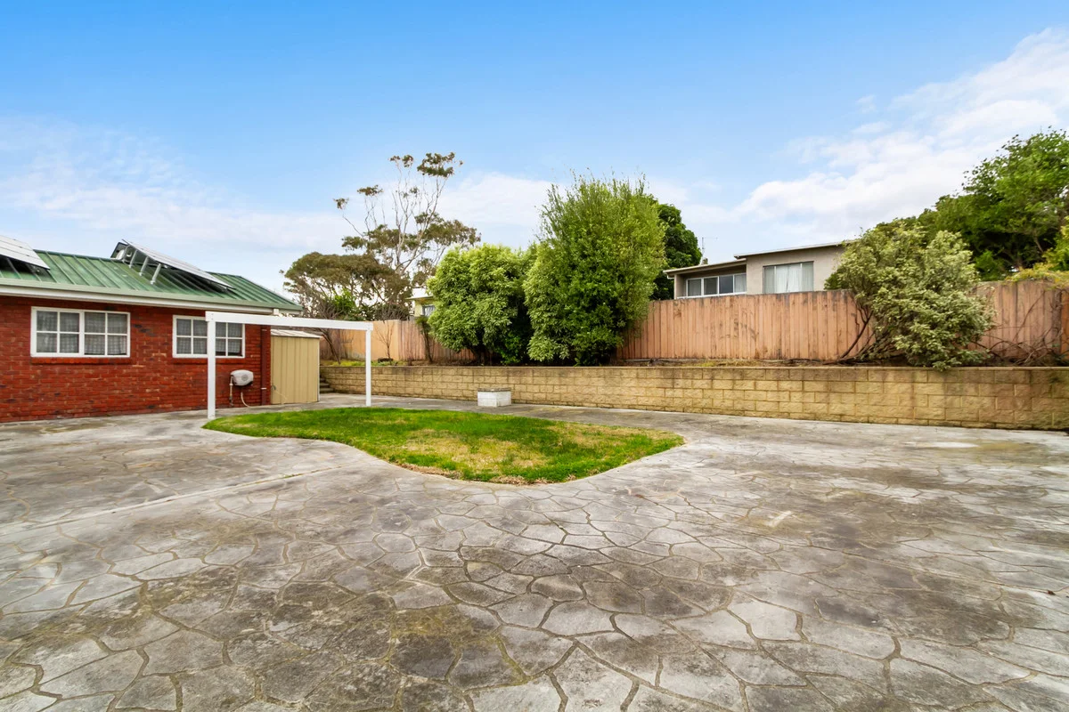 Additional image 28 of 12 Bronsdon Street, Lakes Entrance VIC 3909