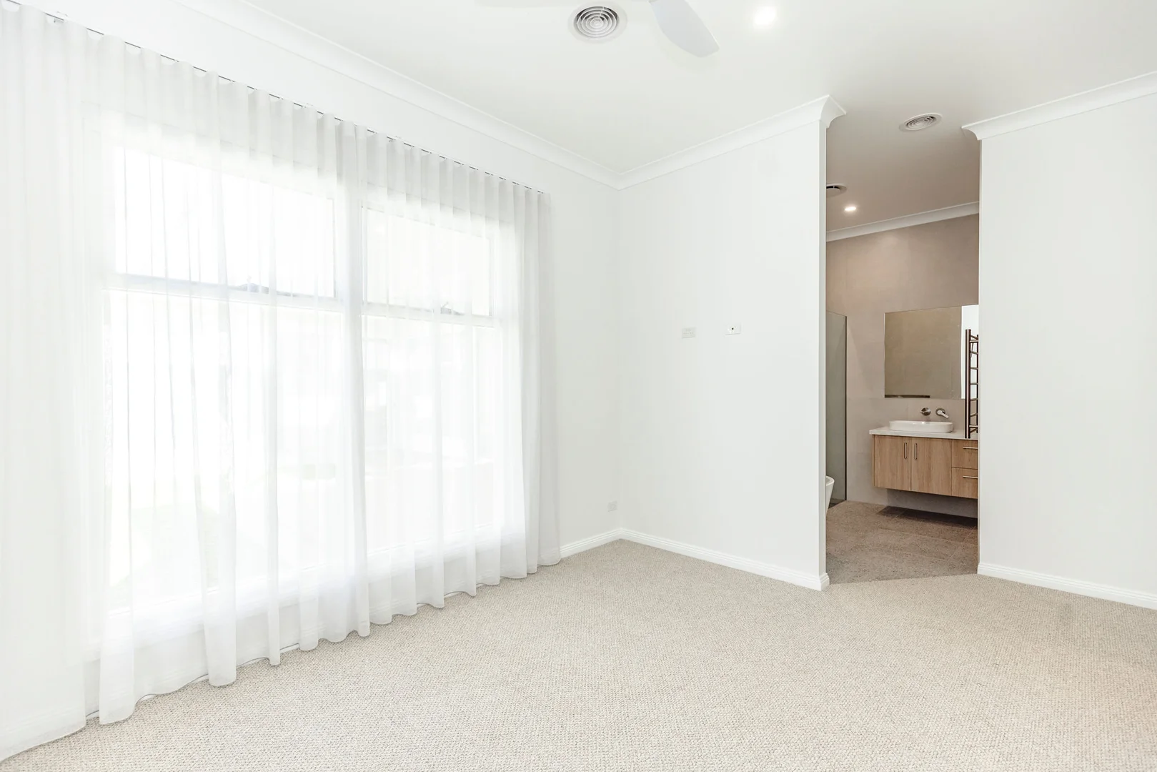 Additional image 9 of 3/13-15 Kimberley Avenue, Swan Hill VIC 3585