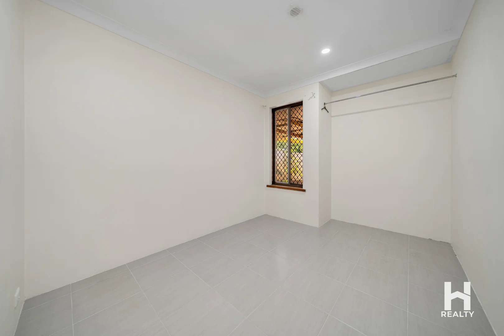 Additional image 17 of 42 Oakleaf Circle, Mirrabooka WA 6061