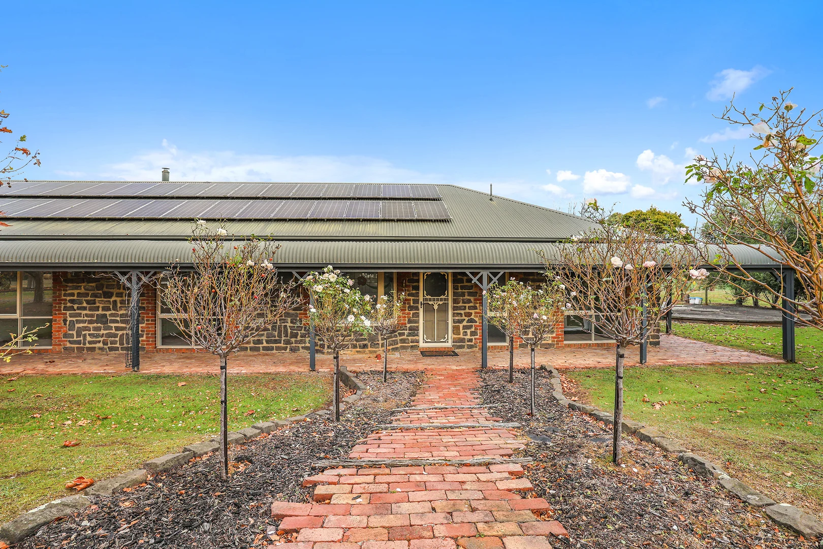 Additional image 2 of 175 Pryor Road, Drouin VIC 3818