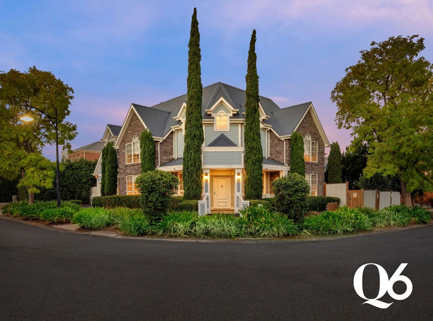 13 Wattlepark Street, Caroline Springs VIC 3023