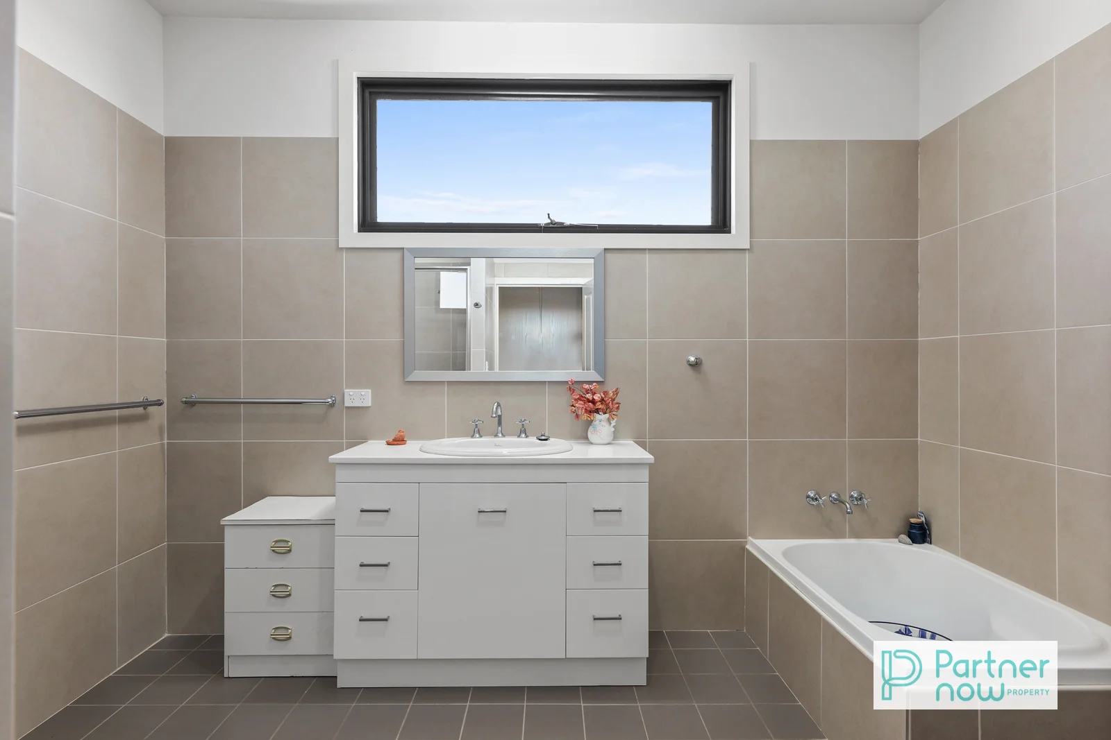 Additional image 13 of 35 Prentice Avenue, Tamworth NSW 2340