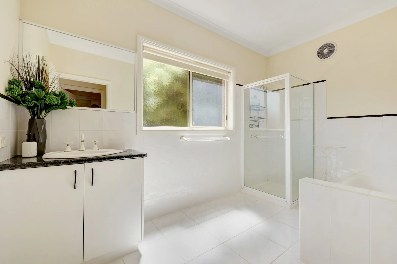 Additional image 22 of 24 Sea-Lake Close, Lakes Entrance VIC 3909