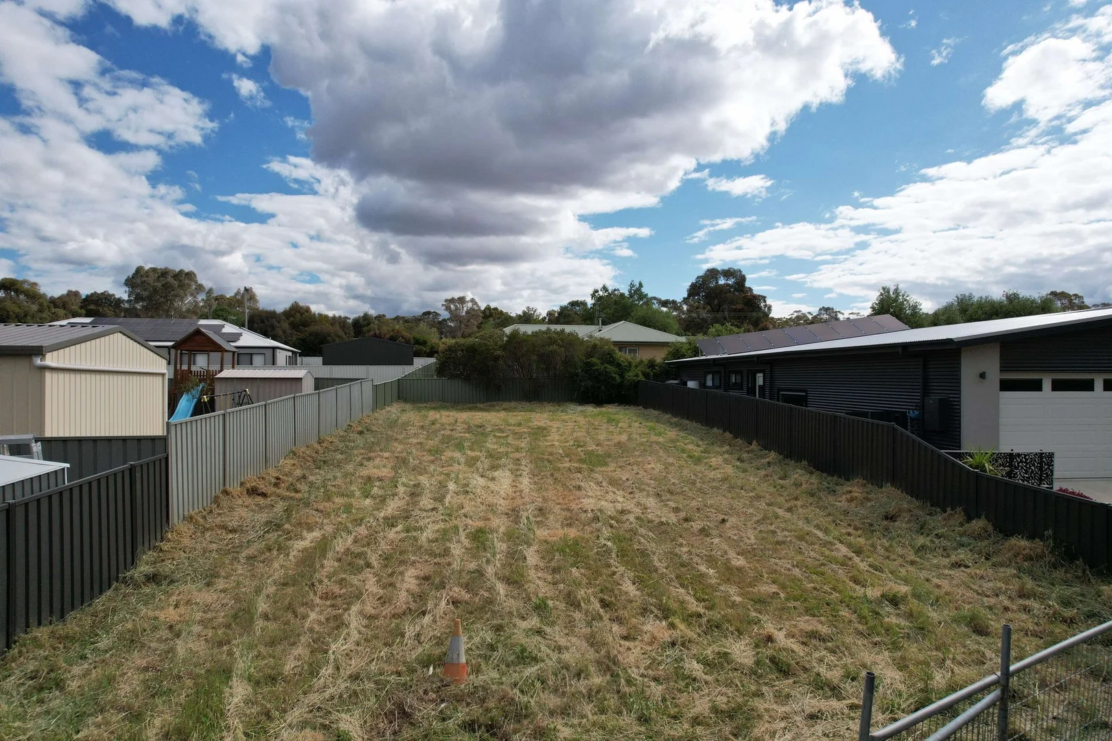 Additional image 10 of 16 Marshall Crescent, Heathcote VIC 3523