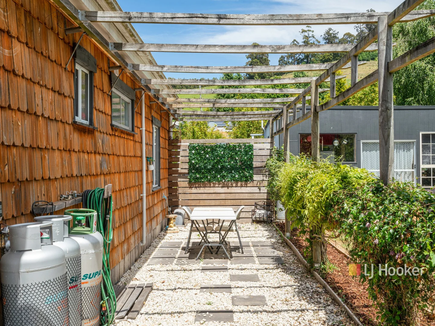 Additional image 16 of 7 Lake Barrington Road, Wilmot TAS 7310