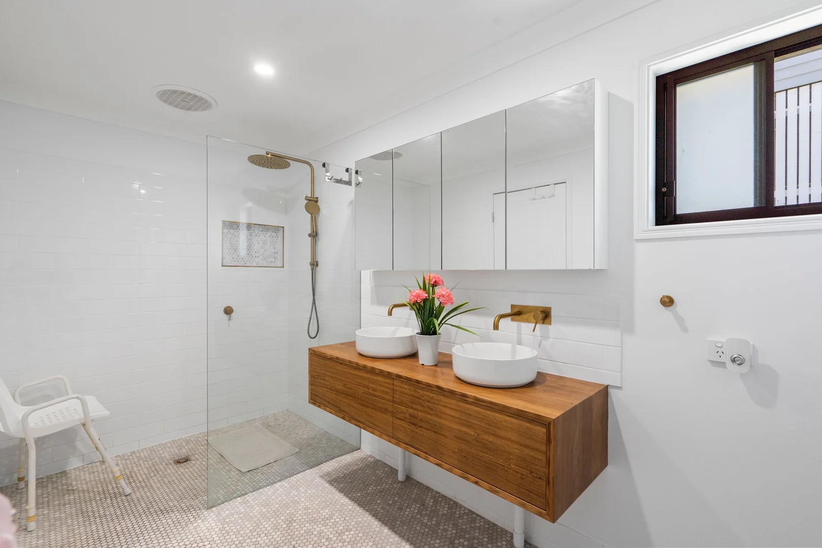 Additional image 18 of 163 Kate Street, Macleay Island QLD 4184