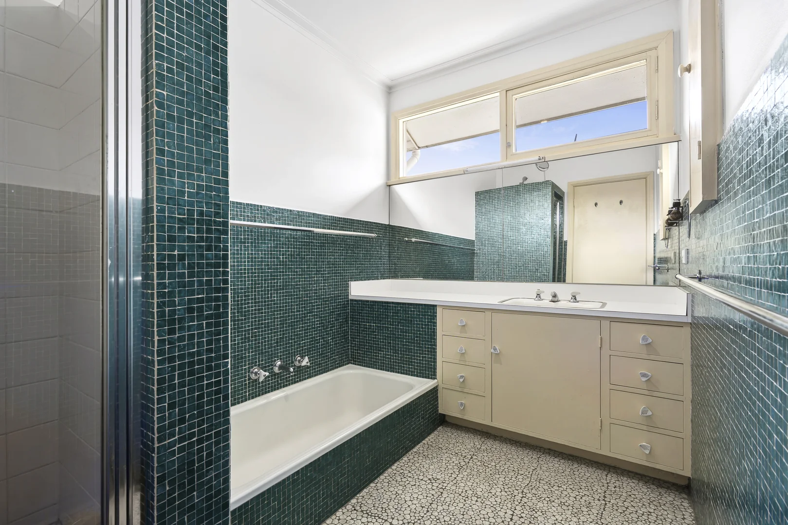 Additional image 13 of 3 Bracken Court, Highton VIC 3216