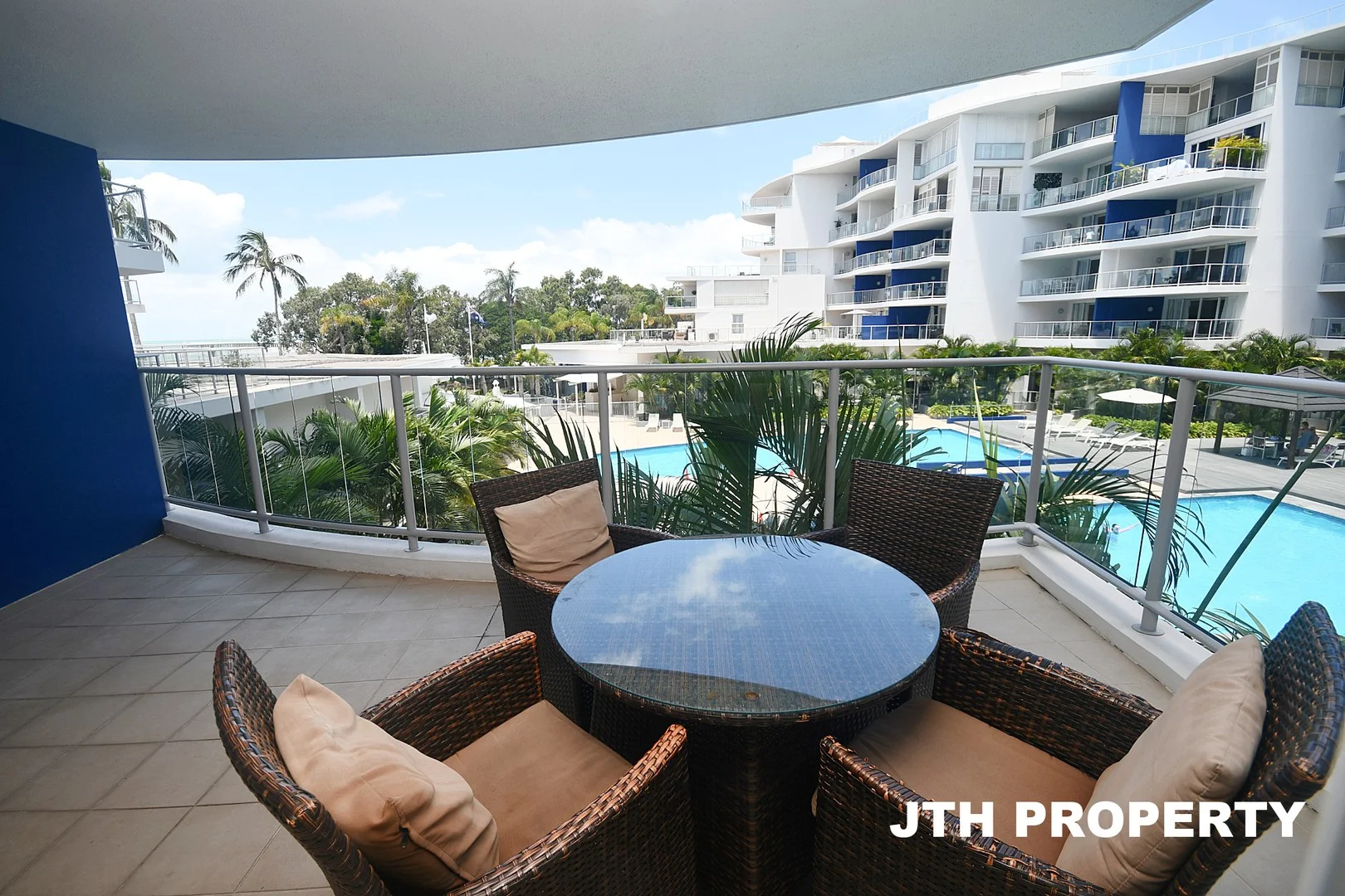 121/569 Esplanade, Urangan QLD 4655