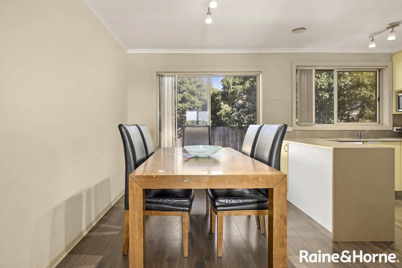 Additional image 4 of 1/15 Mallee Crescent, Queanbeyan NSW 2620