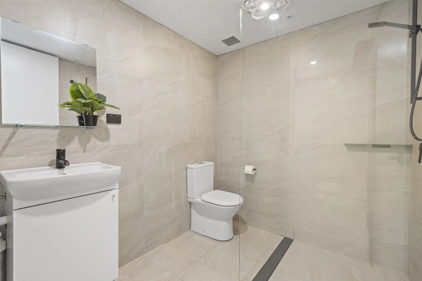 Additional image 19 of 203/19 Albert Avenue, Broadbeach QLD 4218