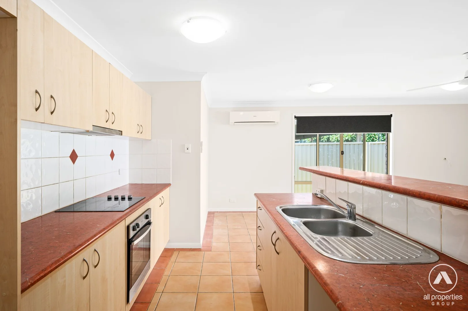 Additional image 2 of 16 Felix Court, Crestmead QLD 4132