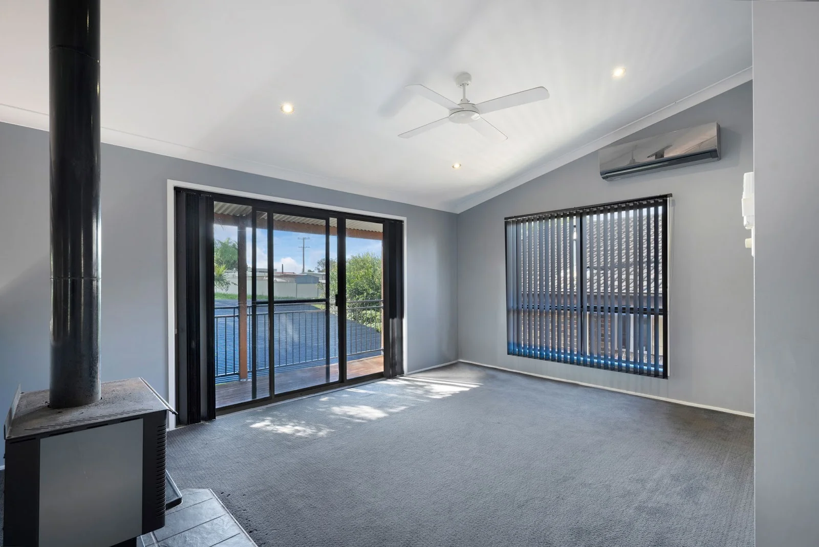 Additional image 7 of 10 Vista Road, Sunshine NSW 2264