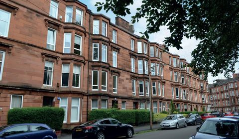 Waverley Gardens, Glasgow G41