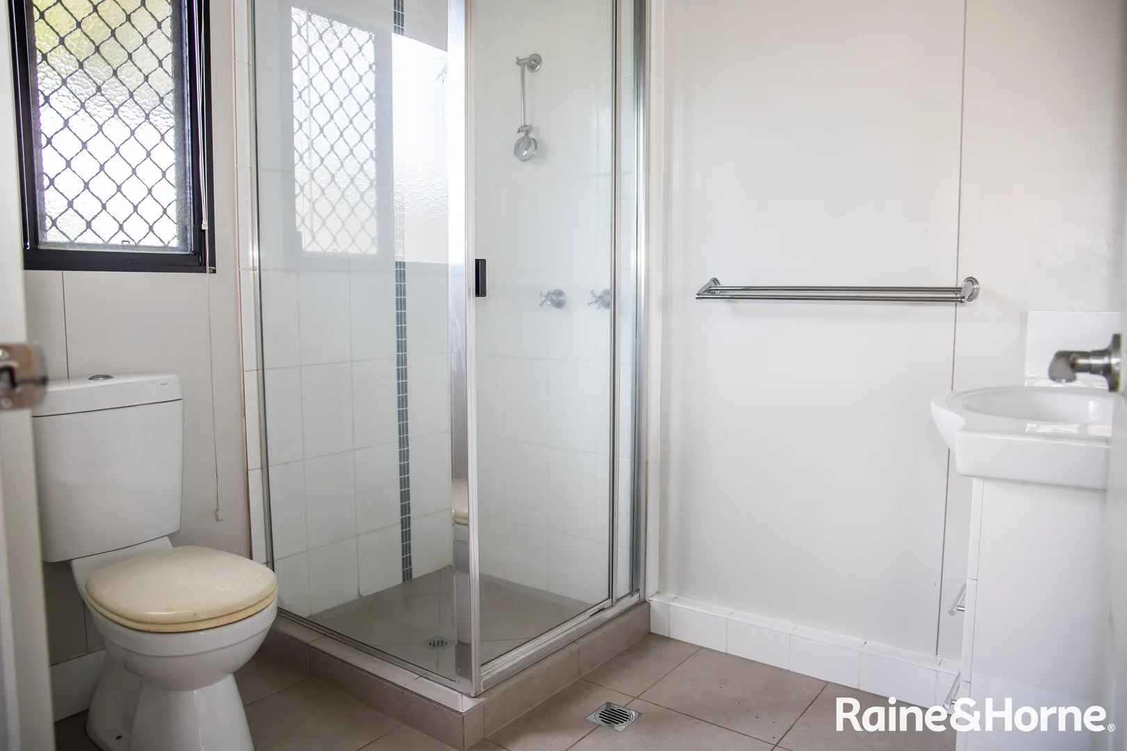 Additional image 9 of 11 Hannay Street, Moranbah QLD 4744