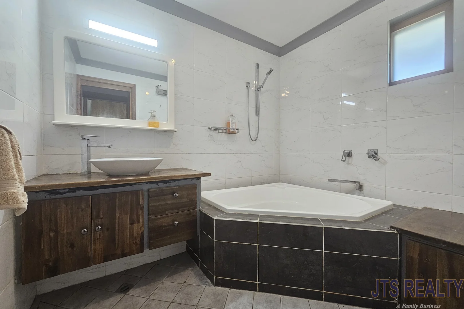 Additional image 12 of 10 Bourke Street, Blandford NSW 2338