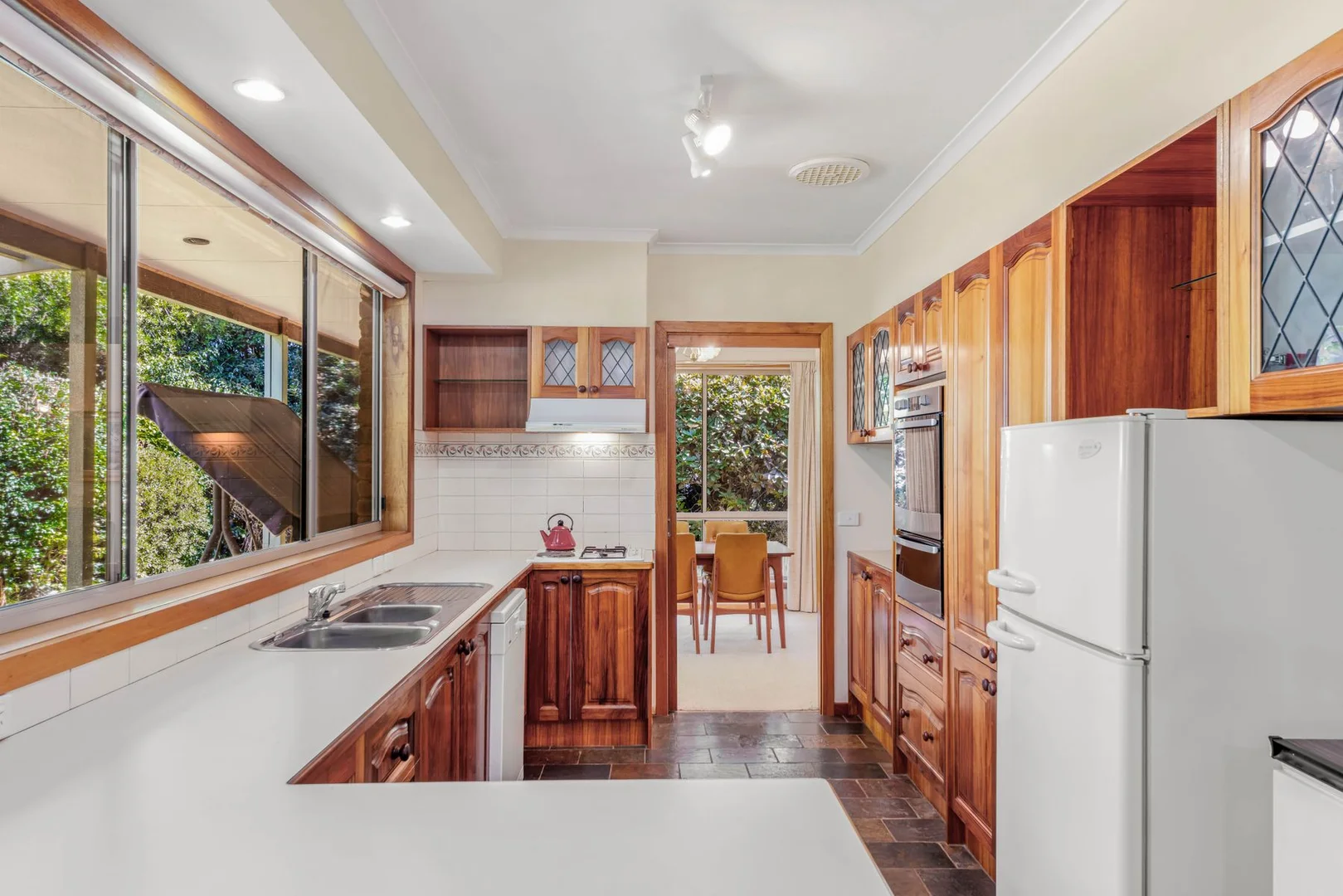 Additional image 11 of 76-78 Station Street, Porepunkah VIC 3740