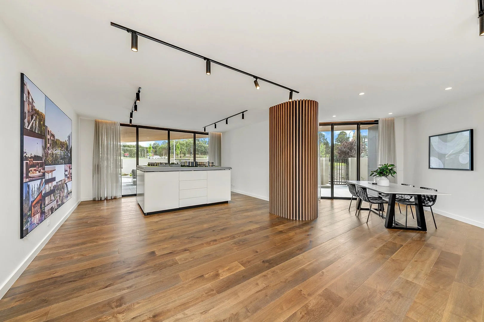 Additional image 2 of 27/7 State Circle, Forrest ACT 2603