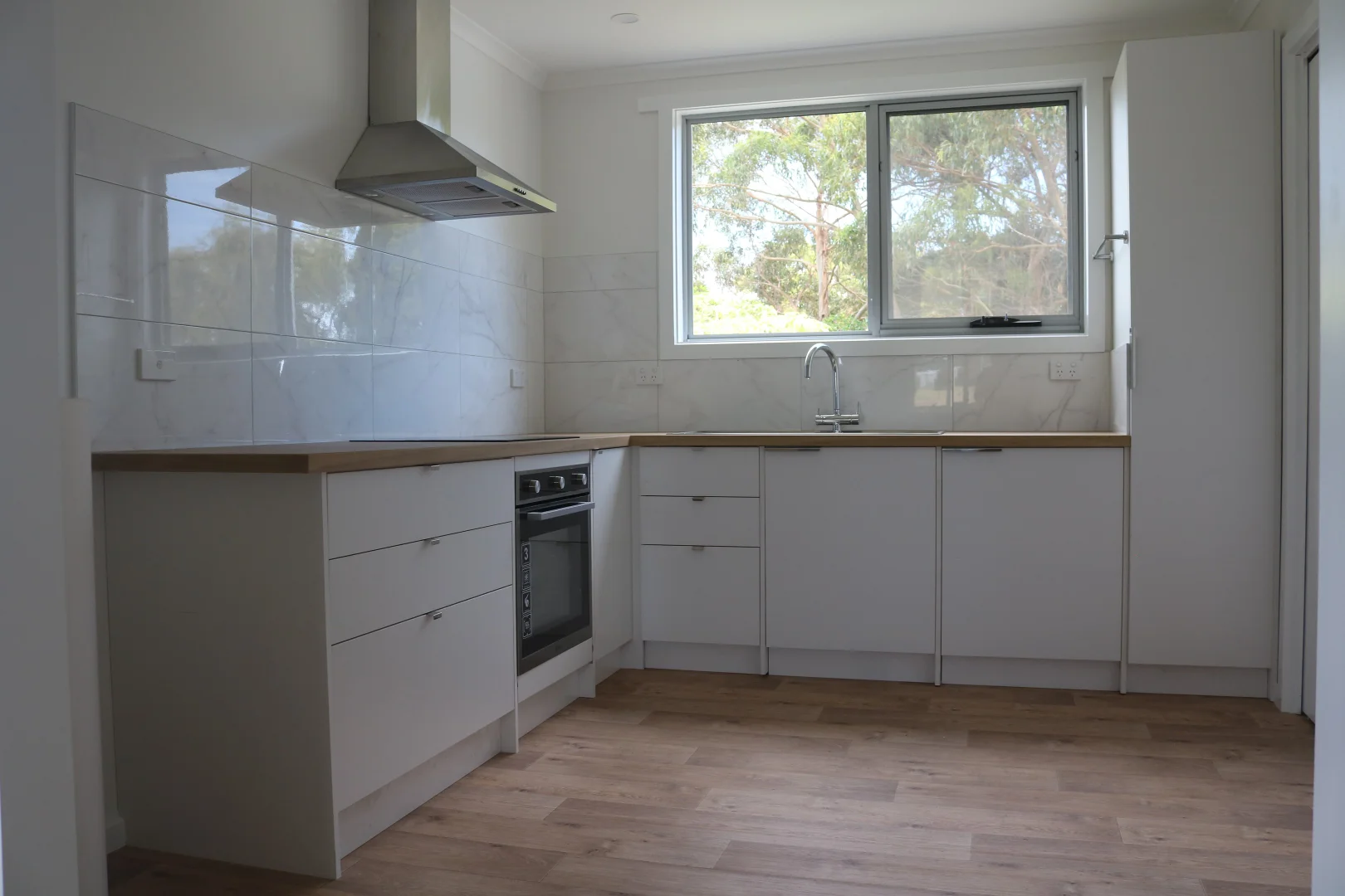 Additional image 2 of 8 West Street, Lady Barron, Lady Barron TAS 7255