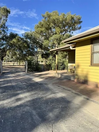 Additional image 4 of 28 Railway Road, Great Western VIC 3374