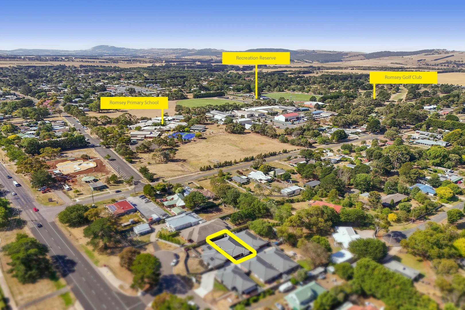 Additional image 20 of 2/10 Garden Place, Romsey VIC 3434