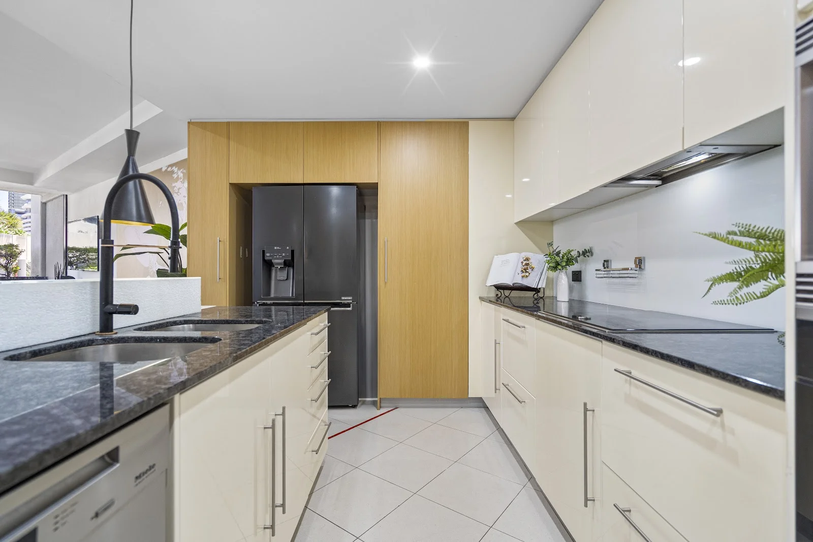 Additional image 8 of 203/19 Albert Avenue, Broadbeach QLD 4218