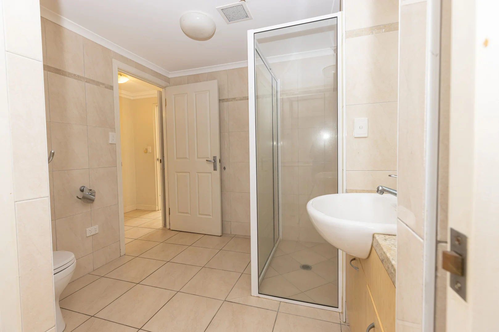 Additional image 17 of Unit 2/23 Poinciana Bvd, Cardwell QLD 4849