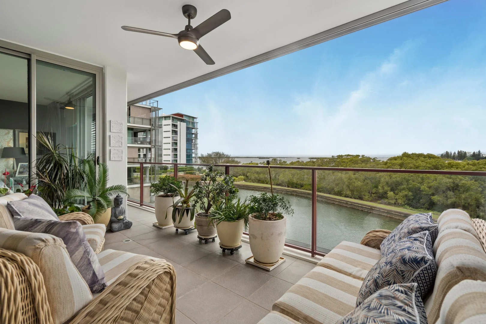 Additional image 5 of 30302/2 Ephraim Island, Paradise Point QLD 4216