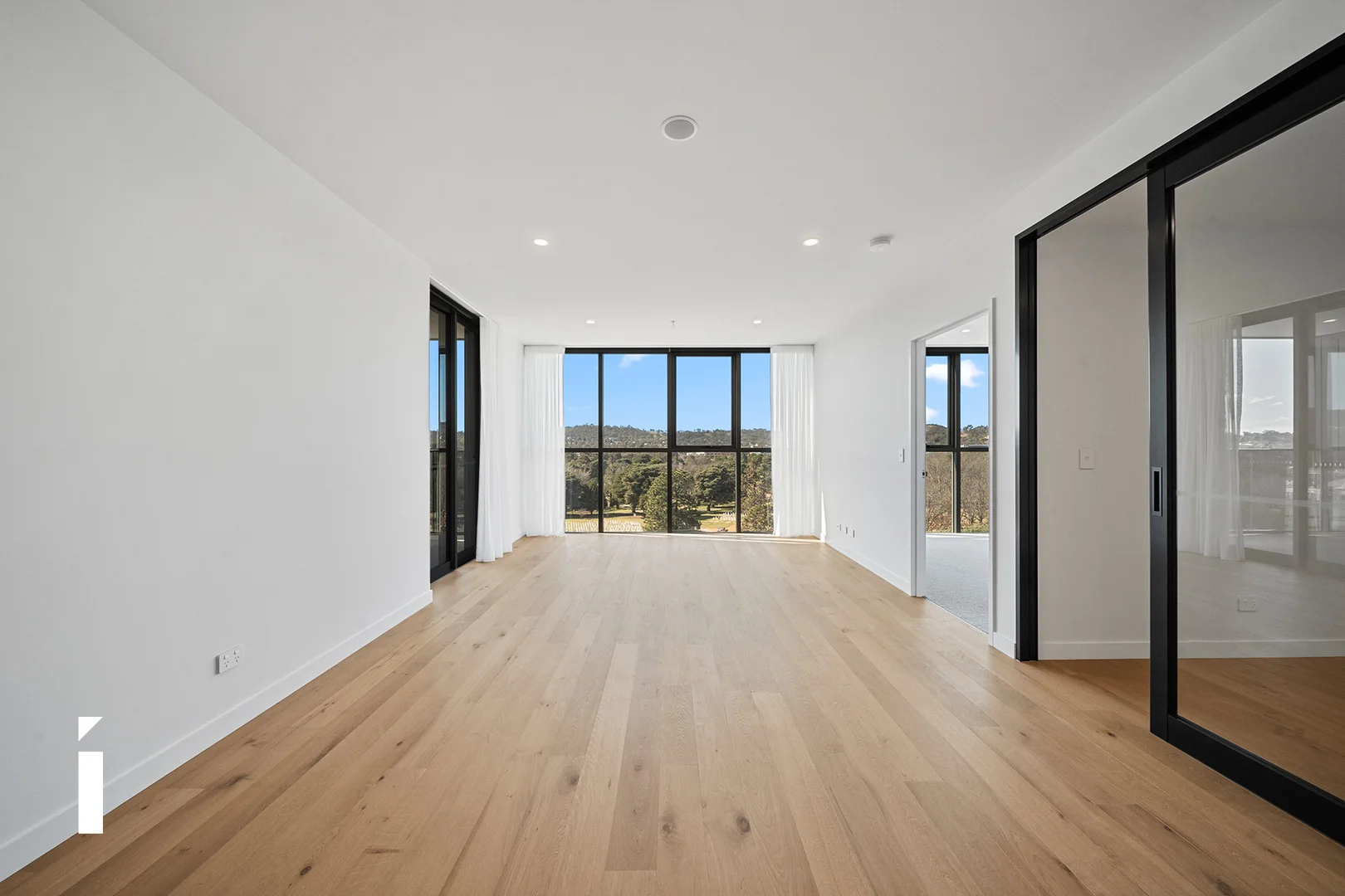 Additional image 5 of 605/104 Easty Street, Phillip ACT 2606