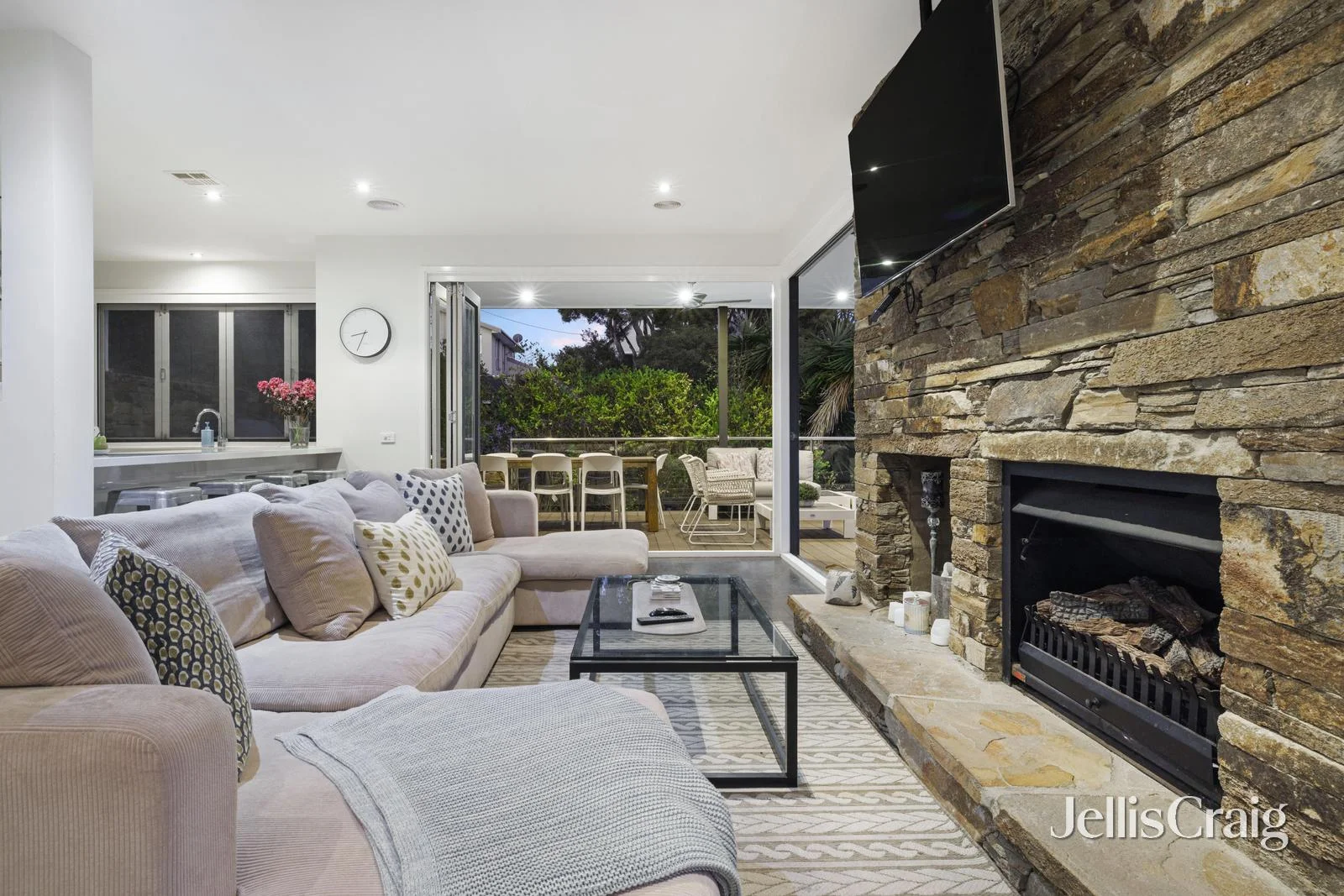 Additional image 4 of 2 Caxton Street, Blairgowrie VIC 3942