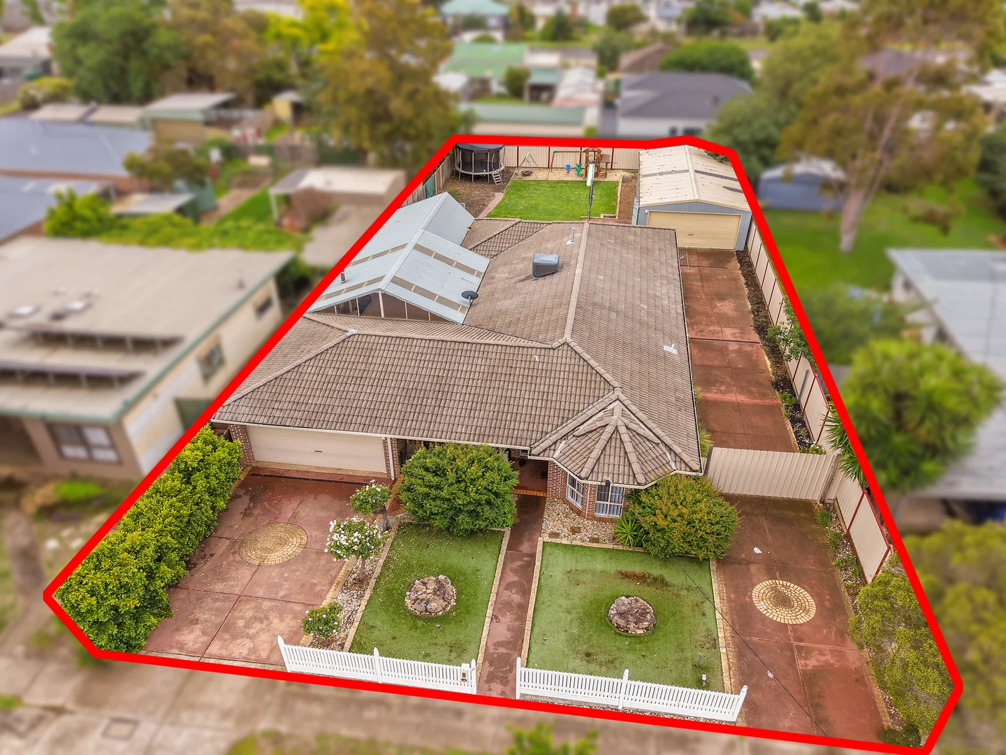 24 Gaynor Street, Maddingley VIC 3340
