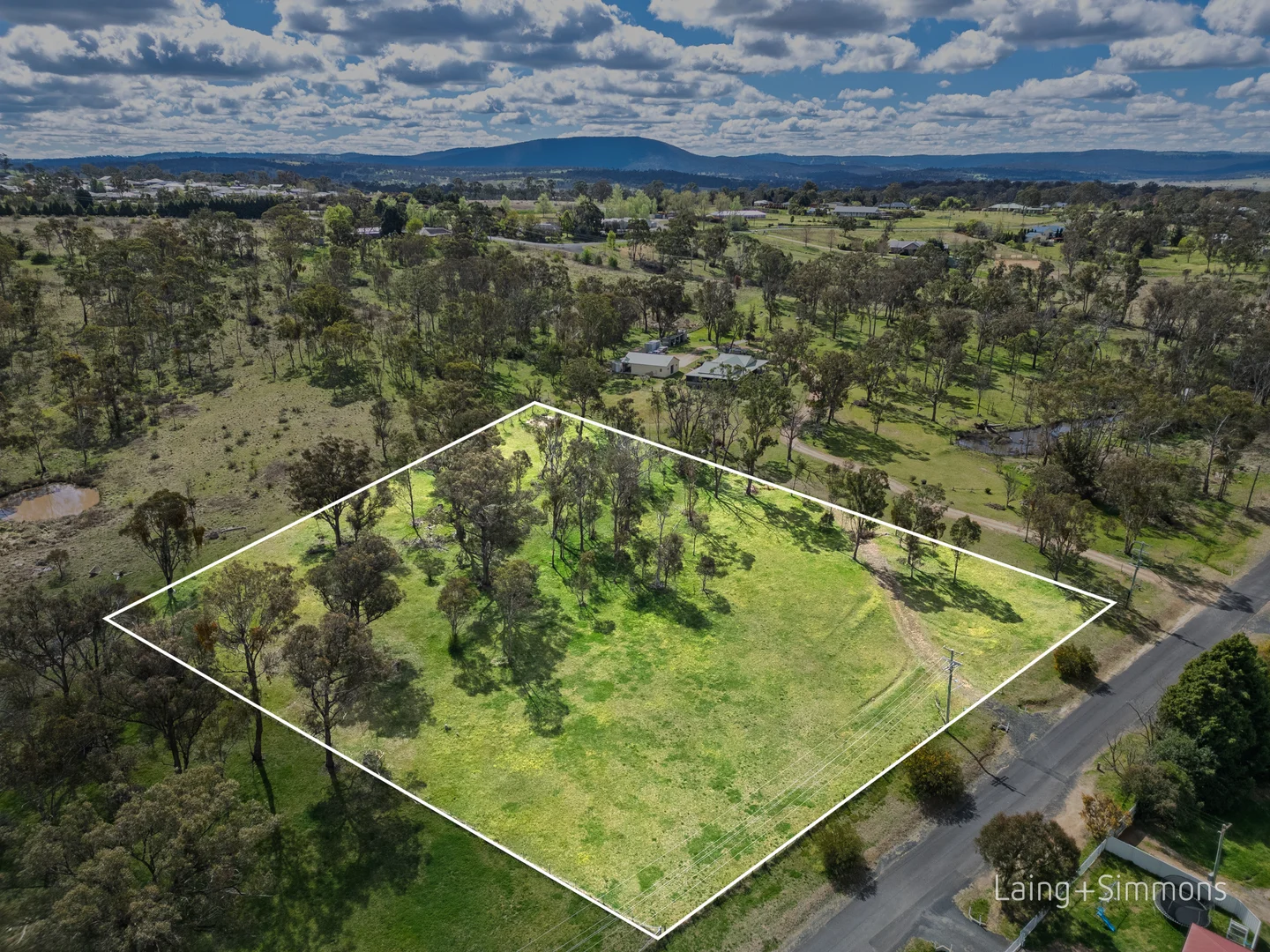 Additional image 2 of 74 Arundel Drive, Armidale NSW 2350
