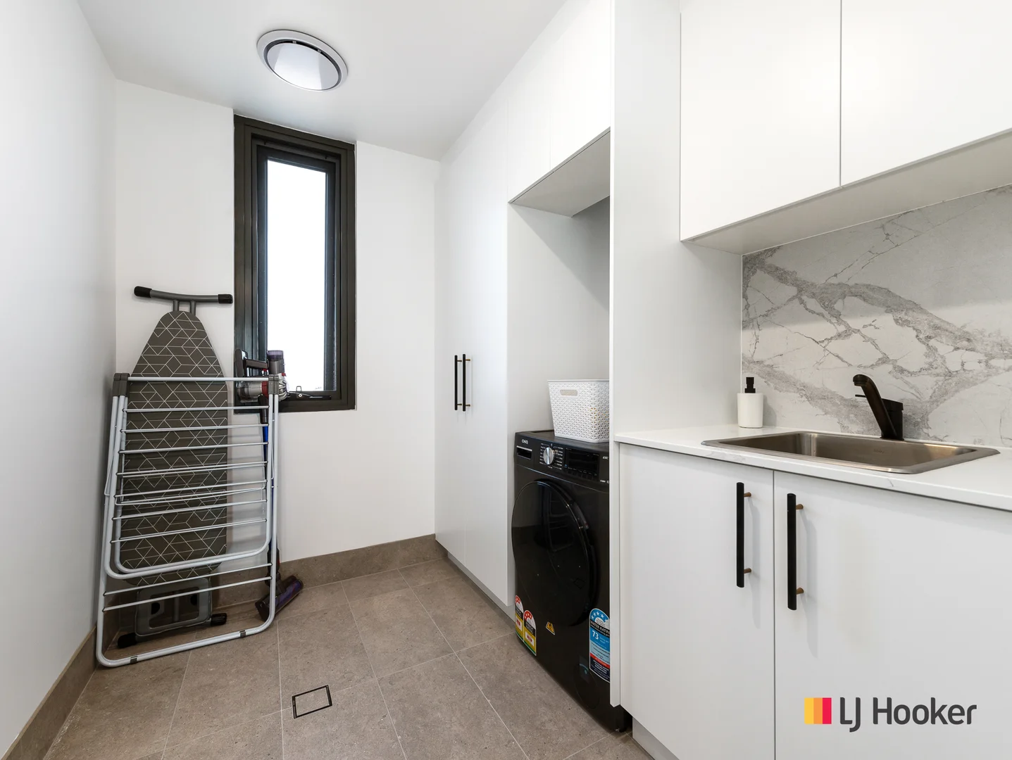 Additional image 35 of 3/2 Golf Links Drive, Batemans Bay NSW 2536