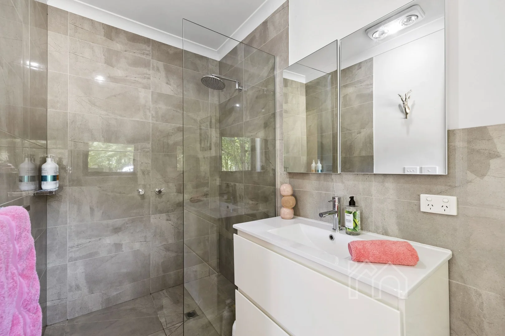 Additional image 11 of 185 Mahoneys Road, Woodend VIC 3442