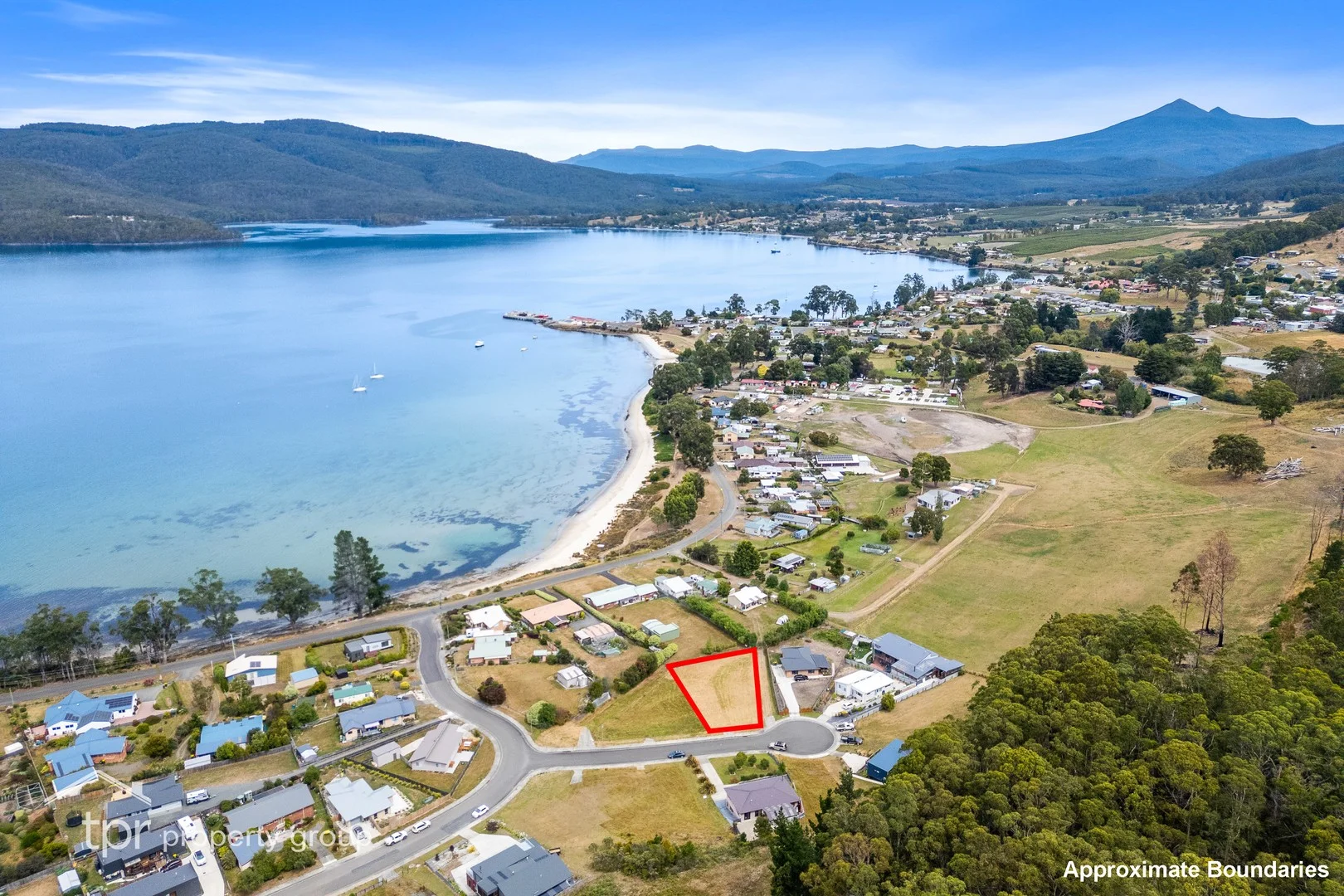 9 Fritton Drive, Dover TAS 7117