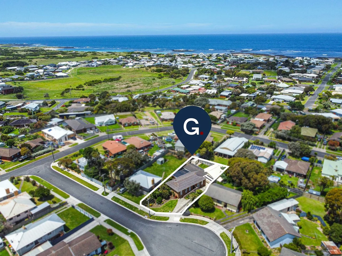 2 Baulch Crescent, Port Fairy VIC 3284